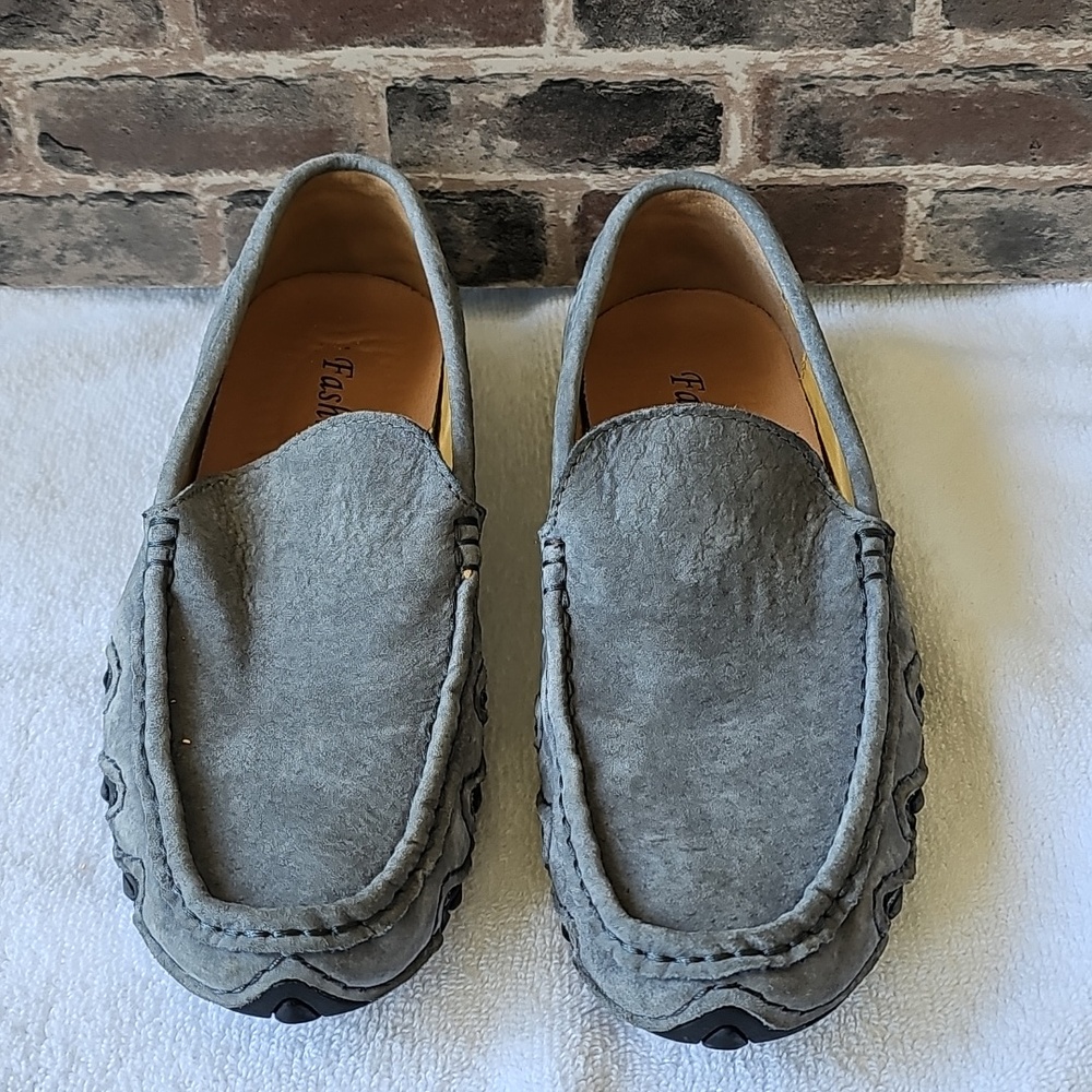 Men's Grey Suede Loafers - Slip-On Casual Driving Shoes